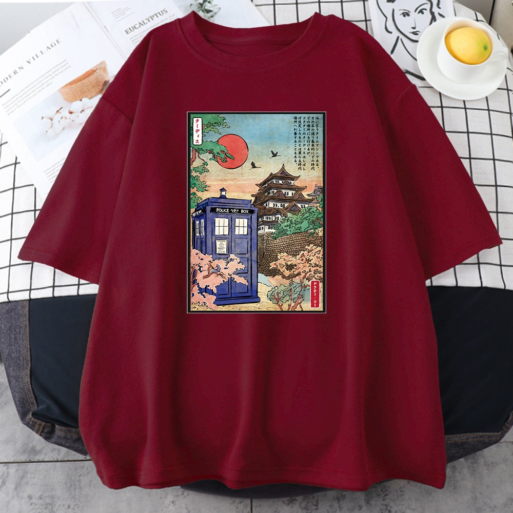 Tardis in Japan T-Shirt